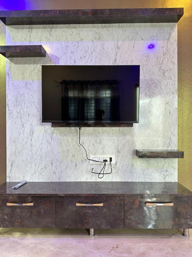 Anthara Service Apartments Belur  ภายนอก รูปภาพ