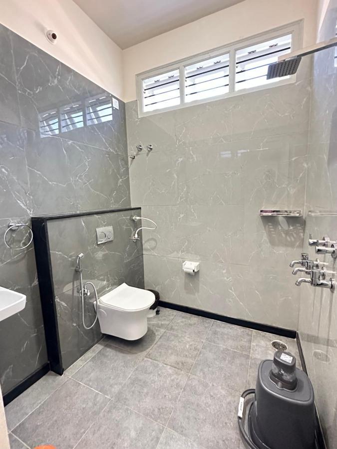 Anthara Service Apartments Belur  ภายนอก รูปภาพ